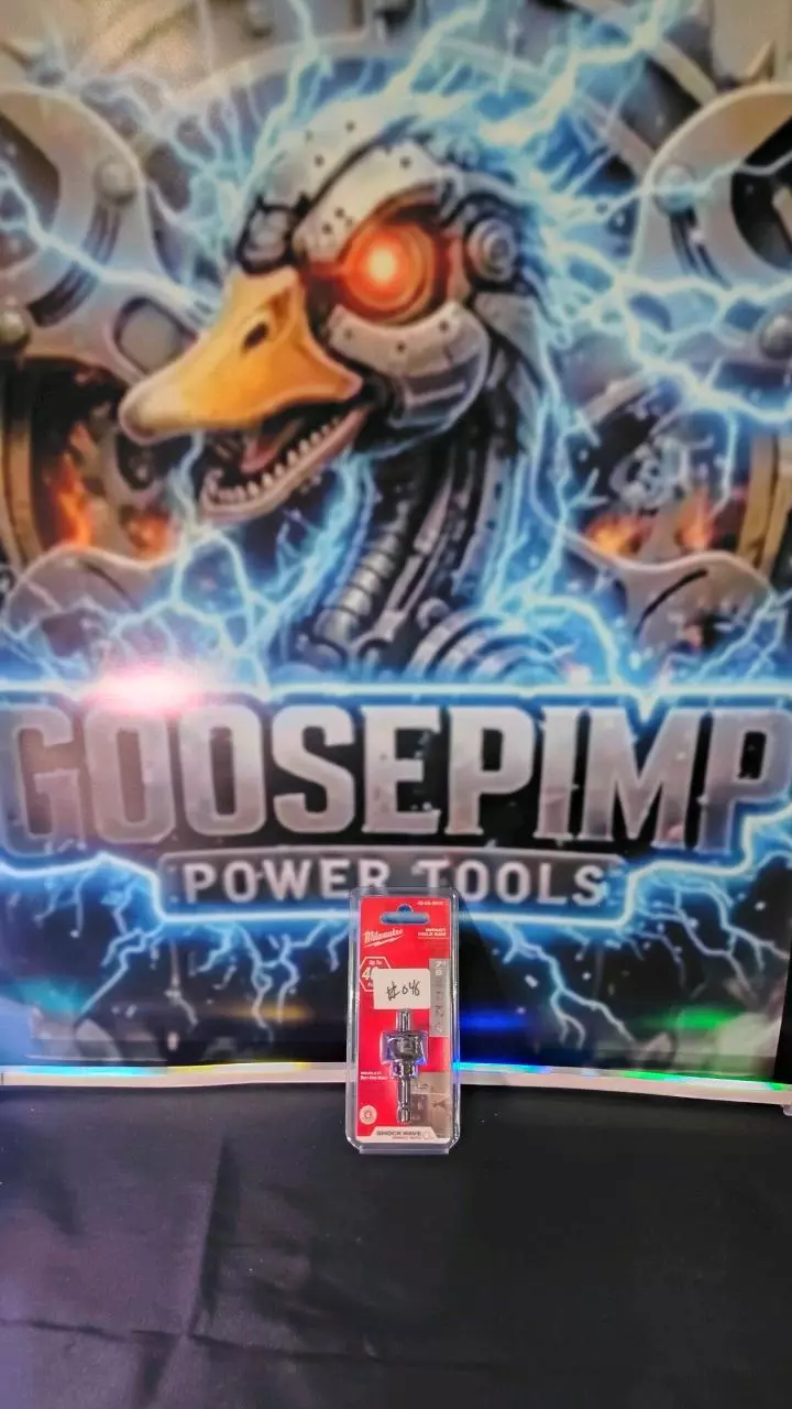 046 Milwaukee 7/8 in shockwave impact duty hole saw - New thumbnail