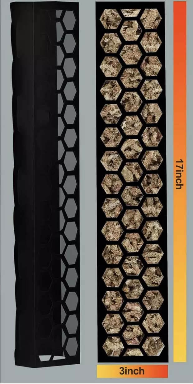 Moss Pole - 17” Black Plastic Moss Pole thumbnail