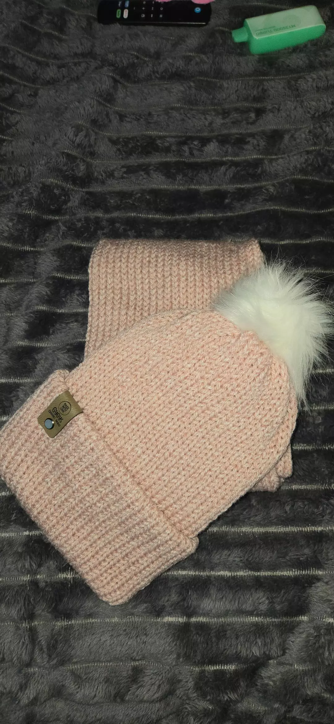 Heathered pink beanie and scarf combo thumbnail
