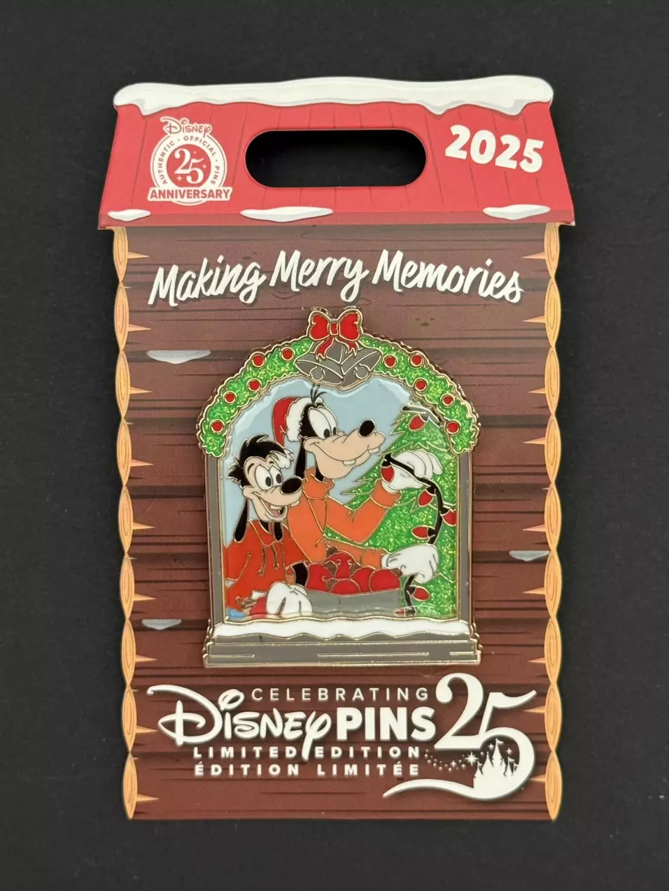 Disney Parks 2025 Holiday Making Merry Memories Goofy and Max Pin  LE 4500 thumbnail