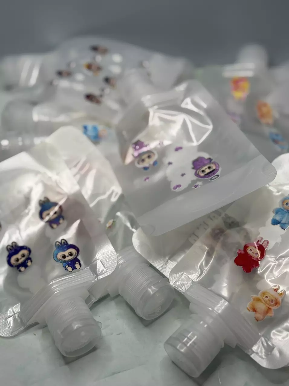 Refillable 4ml Liquid Container –Cute Forest Friends Design(TSA Approved) - 2pcs thumbnail