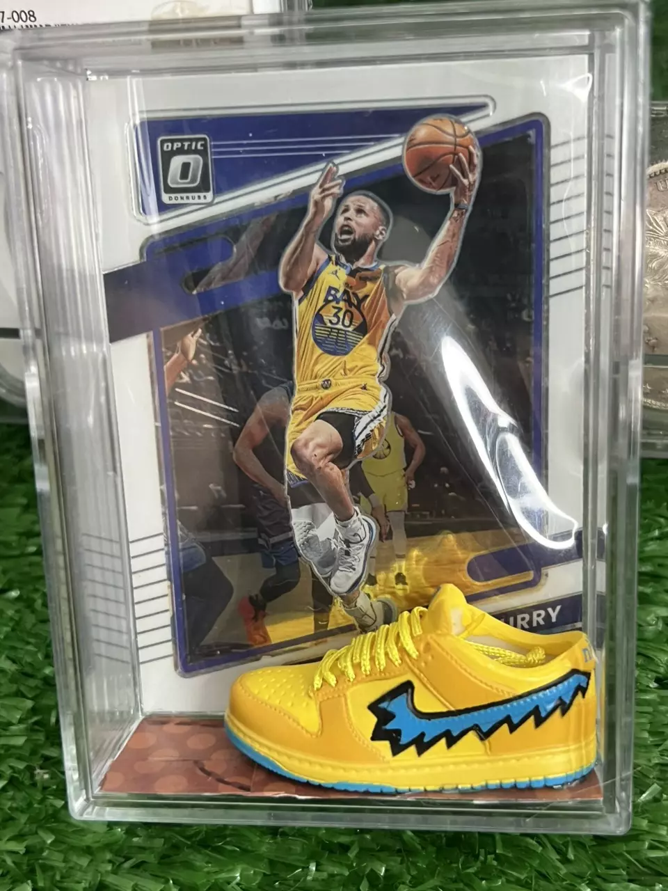 Custom Shadowbox Steph Curry thumbnail