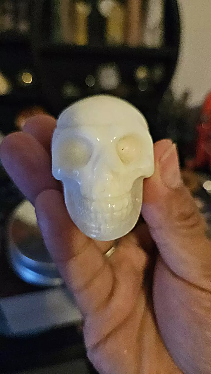 Calcite Skull thumbnail