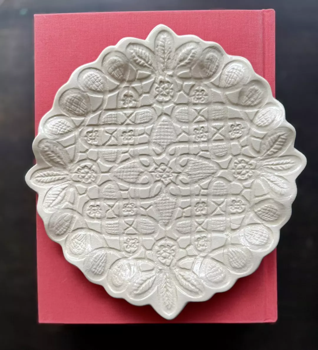 Pressed ceramic dish thumbnail