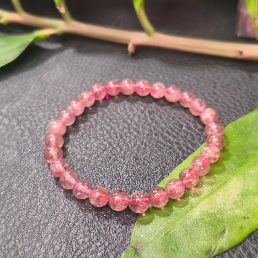 Strawberry Quartz Bracelet (7mm) thumbnail