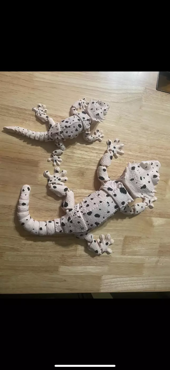 3D printed Crested Gecko Custom (Pre-order) thumbnail