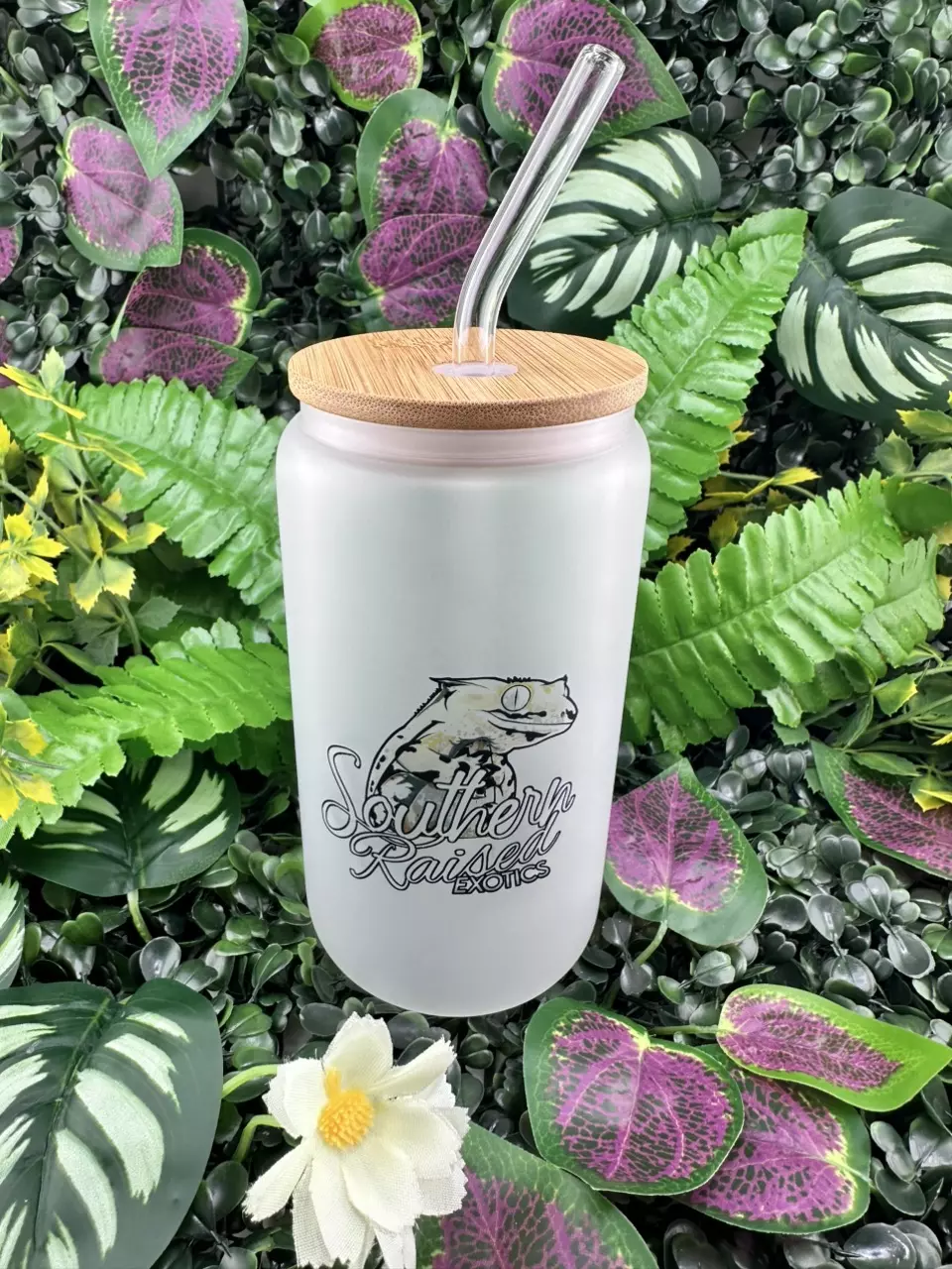 SRE LOGO 20oz Cold Brew / Drink Glass with bamboo lid and assorted straw thumbnail