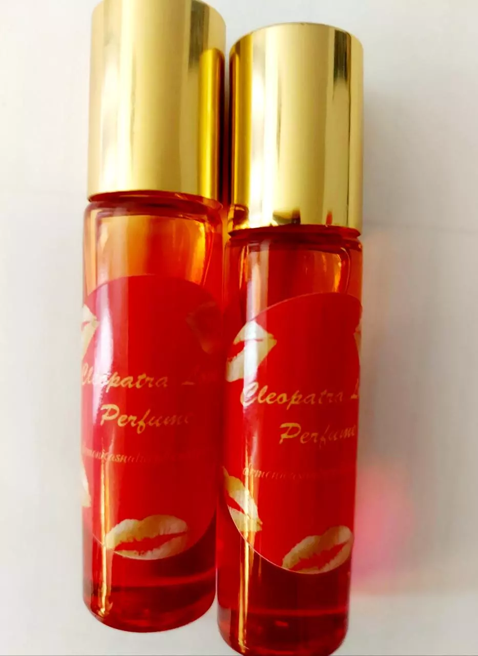 Cleopatra Love Perfume thumbnail