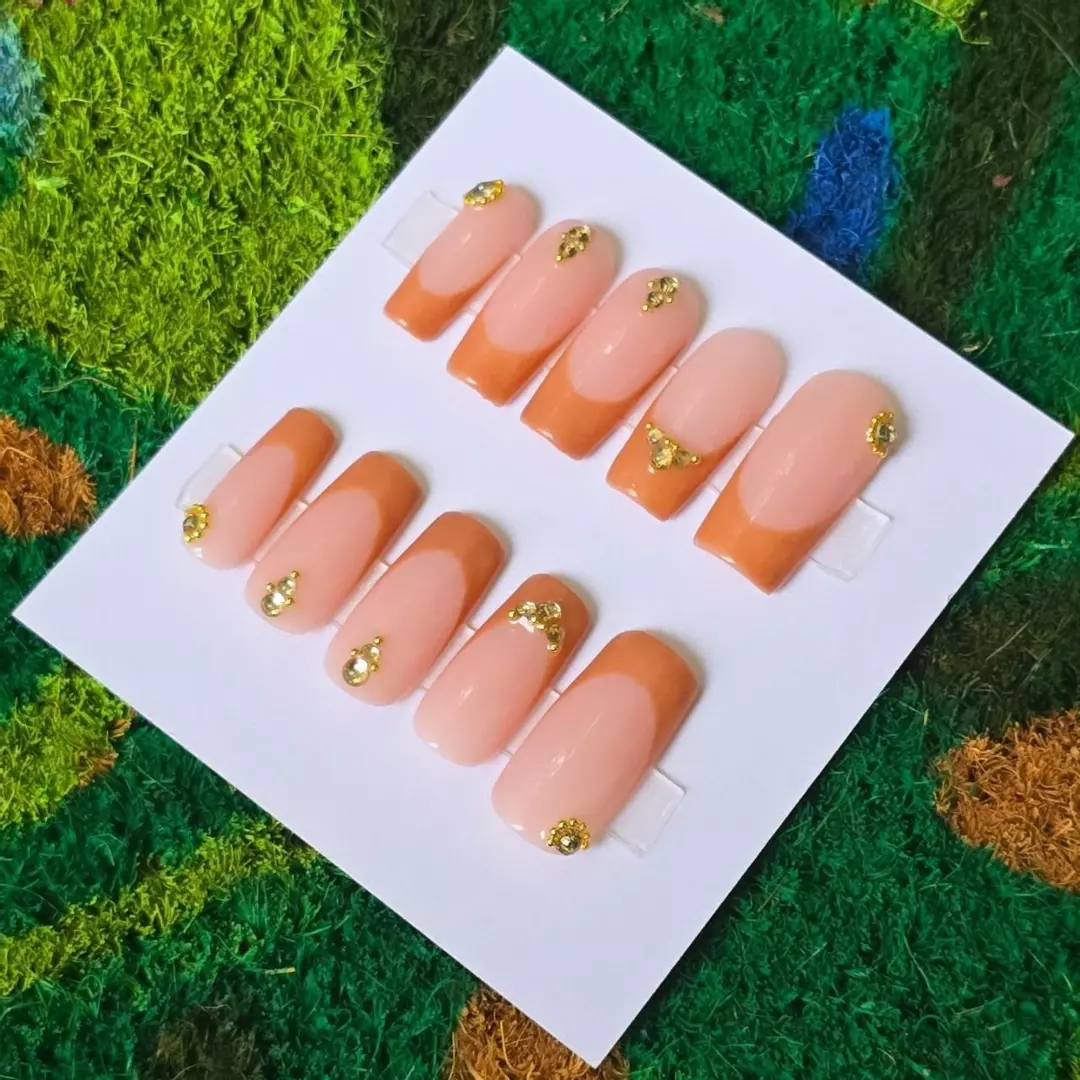 Carmel Luxe 🤎 thumbnail