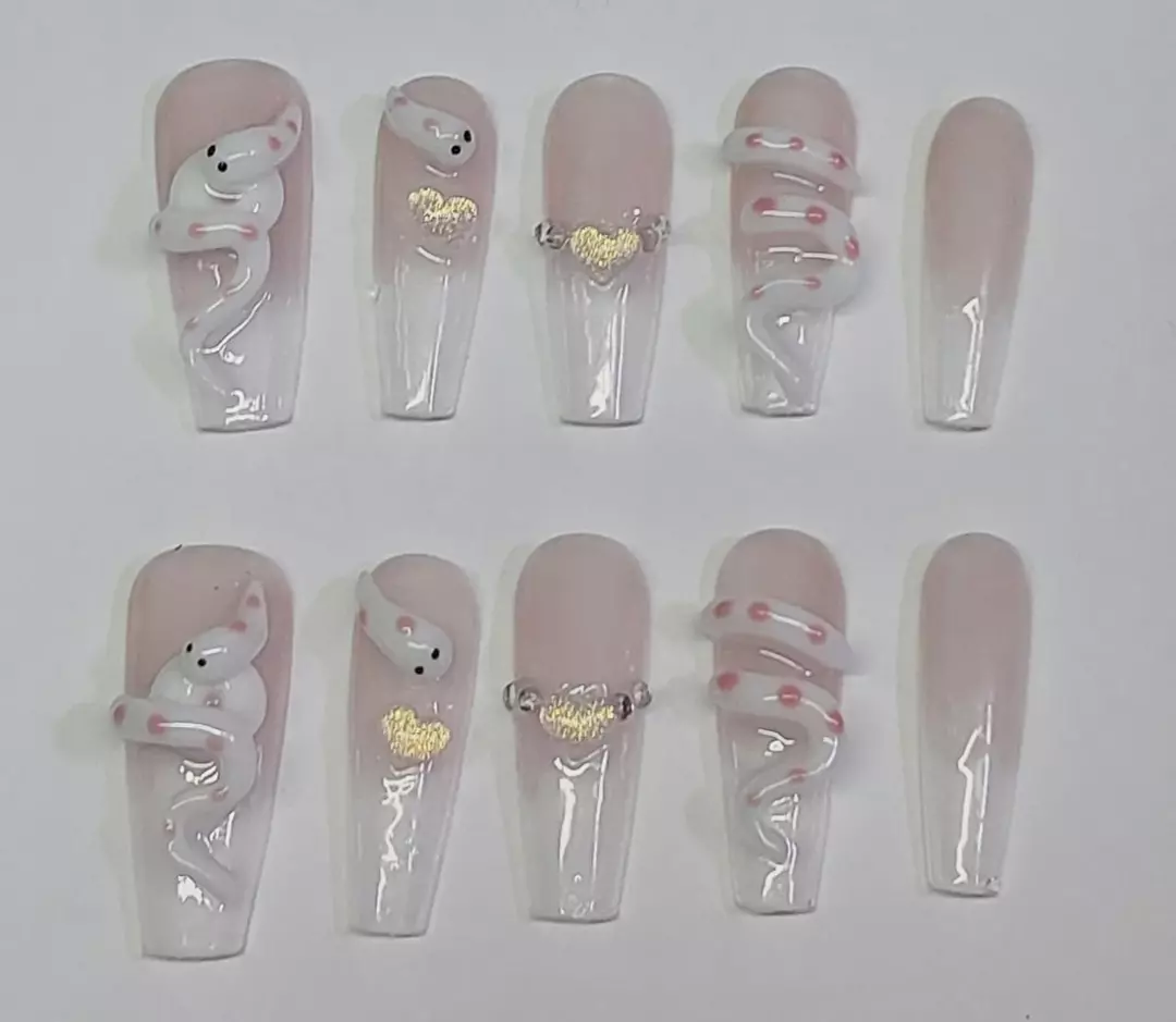 3d snake nails thumbnail