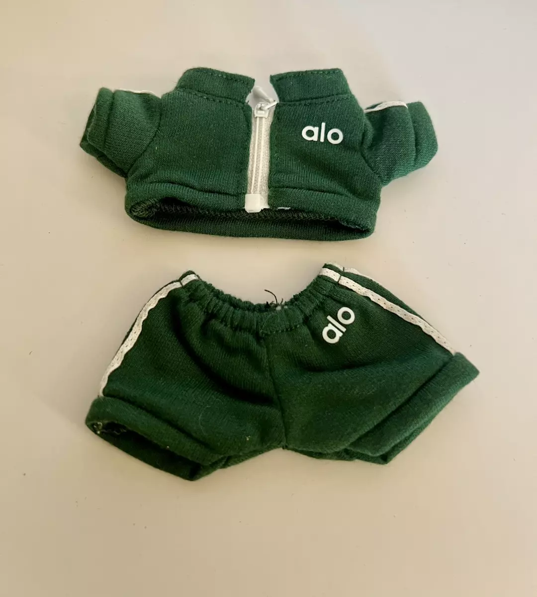 Labubu Alo Outfit Green thumbnail