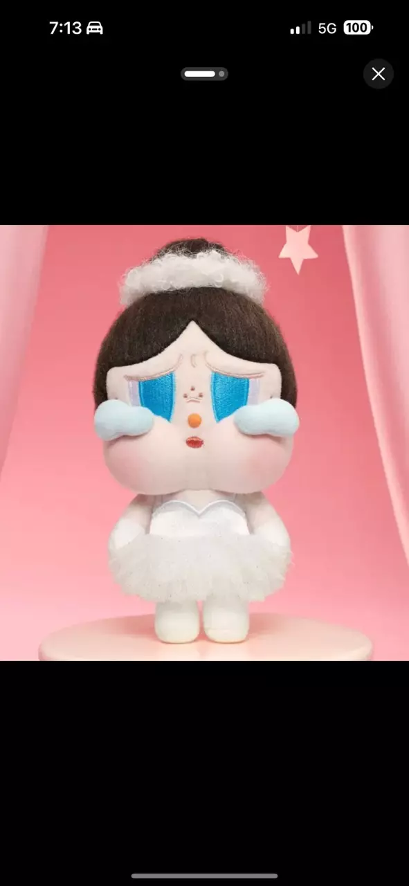 Crybaby Shiny Shiny Plush Pendant Pop Mart *Authentic* thumbnail