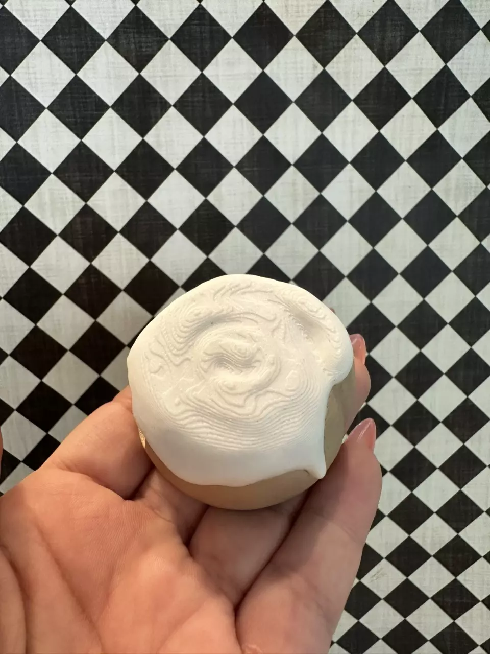 Cinnamon Roll Hide thumbnail