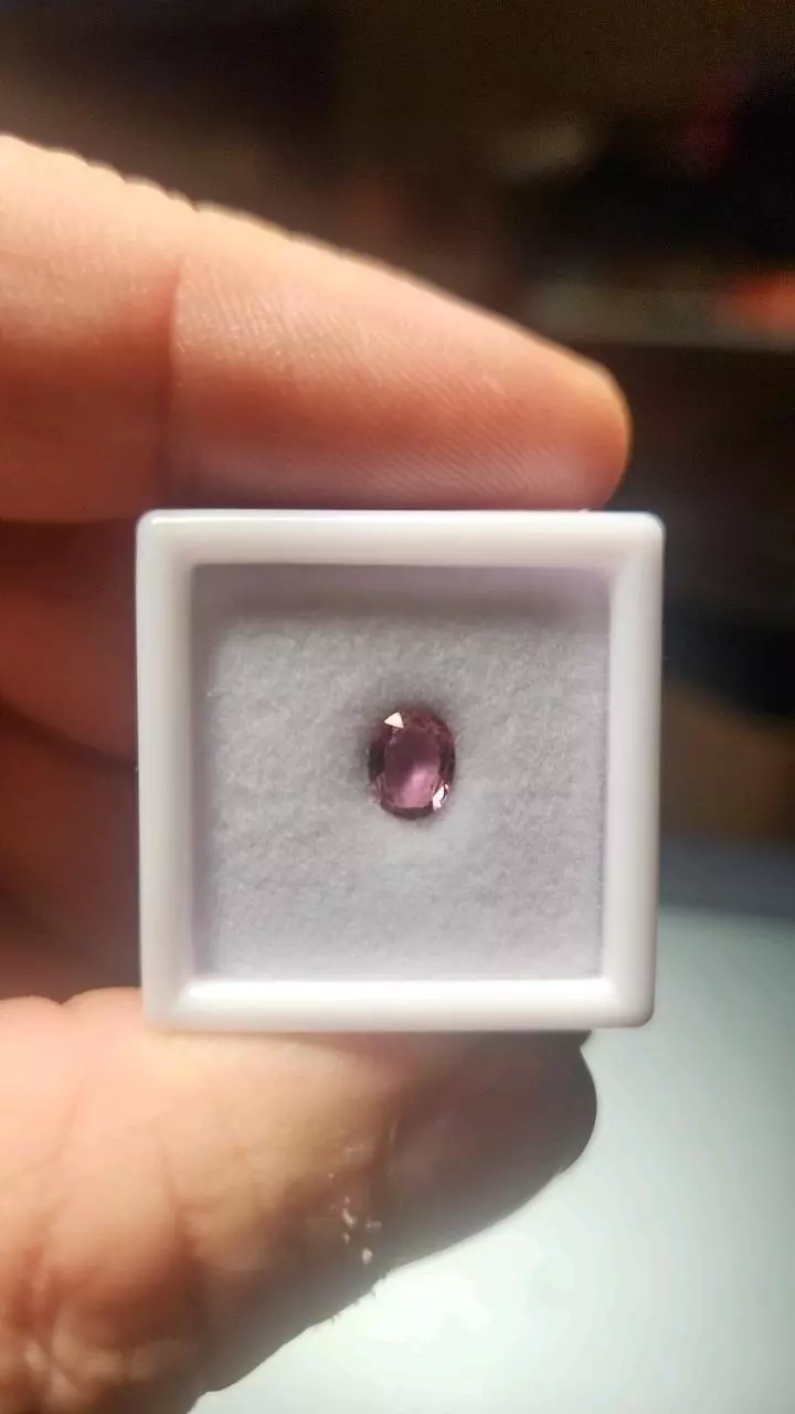 0.56ct Pink Tourmaline – AAA Oval Brilliant thumbnail