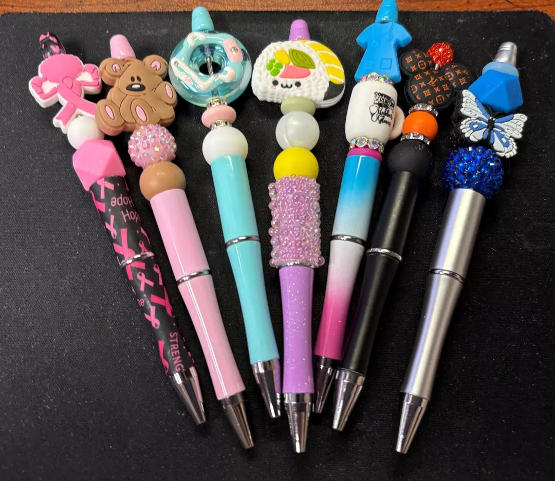 Disney Doorable Pens thumbnail