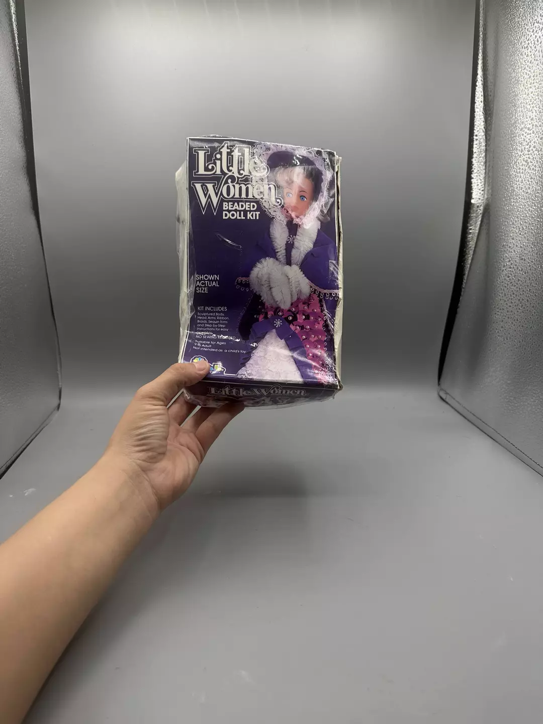 Collectible Toys - Little Women Winter Beauty 1335 thumbnail