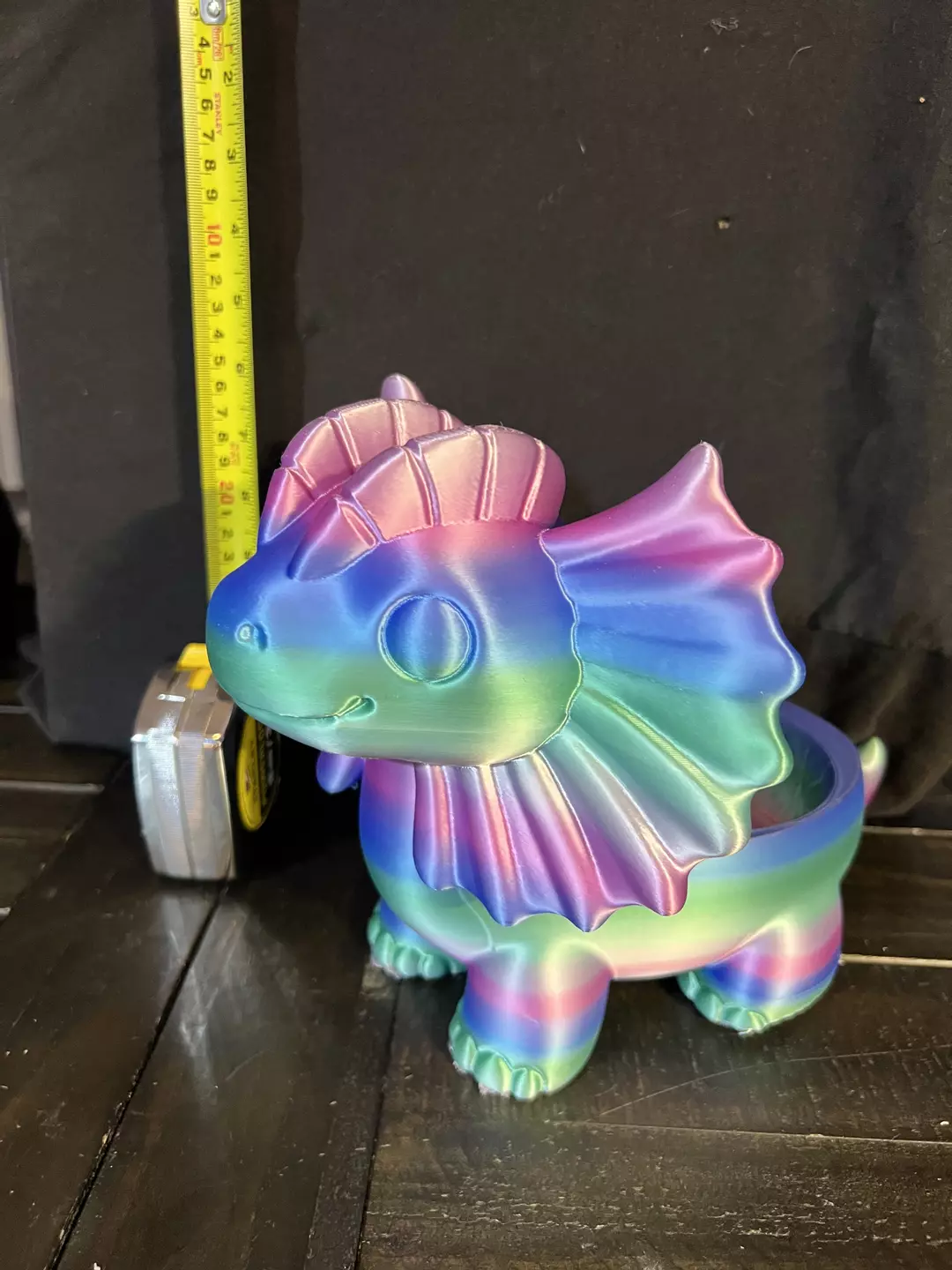 Colorful 3D-Printed Dinosaur Pot thumbnail