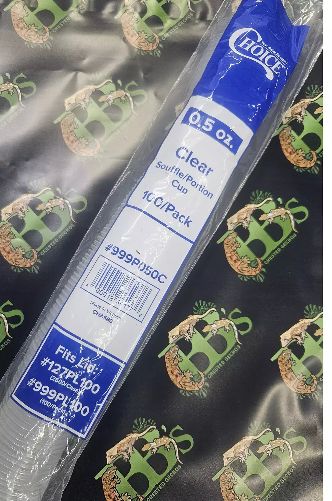 .05oz disposable feeder cups thumbnail