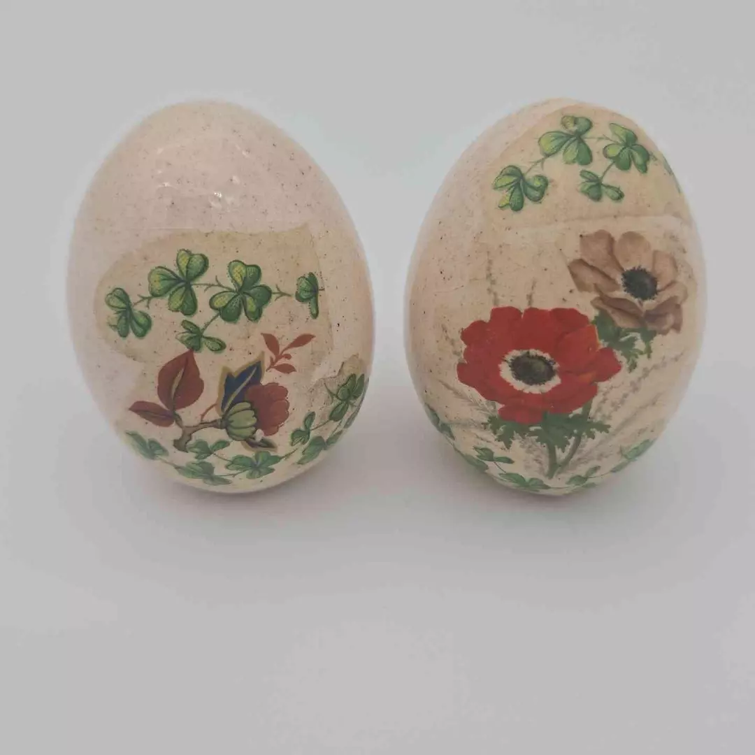 Shamrock Brown Orange Flowers 2" Egg Figurines thumbnail