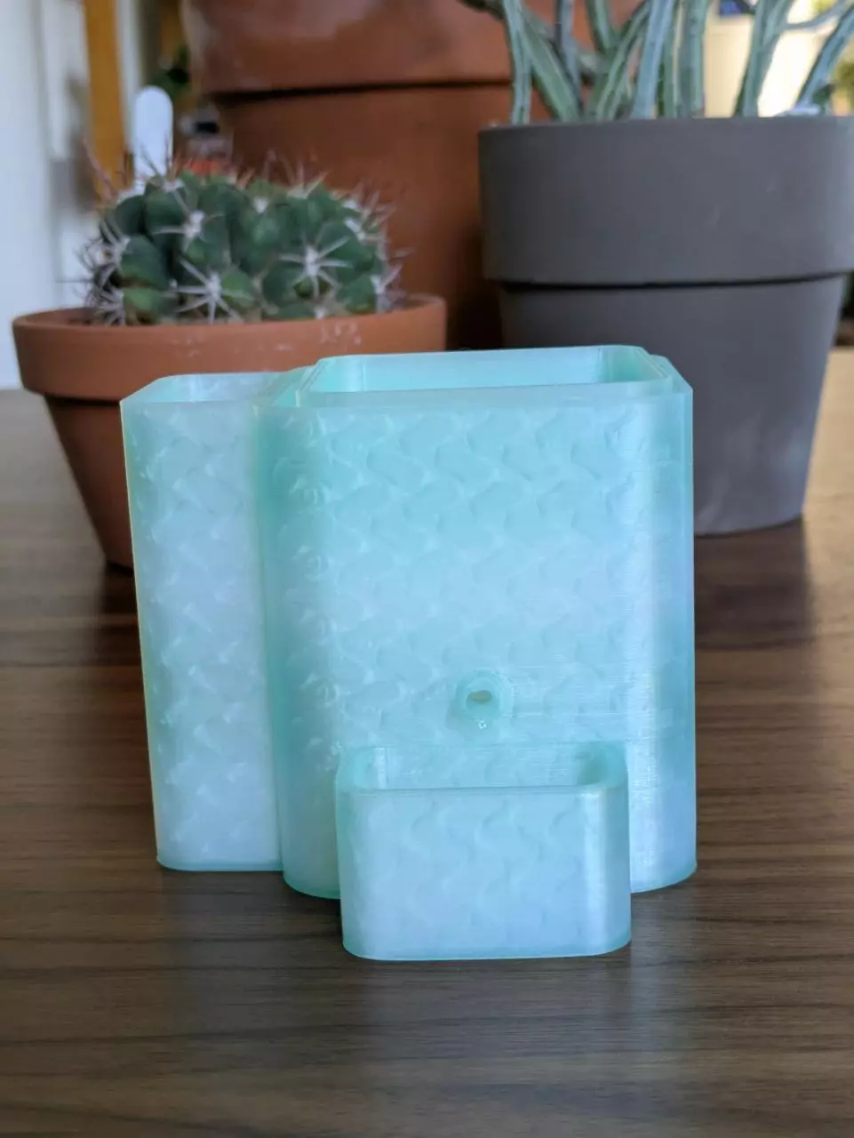 Self Watering Pot  thumbnail