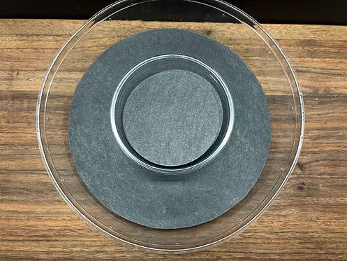 5x Deli Cup Absorbent Liner thumbnail