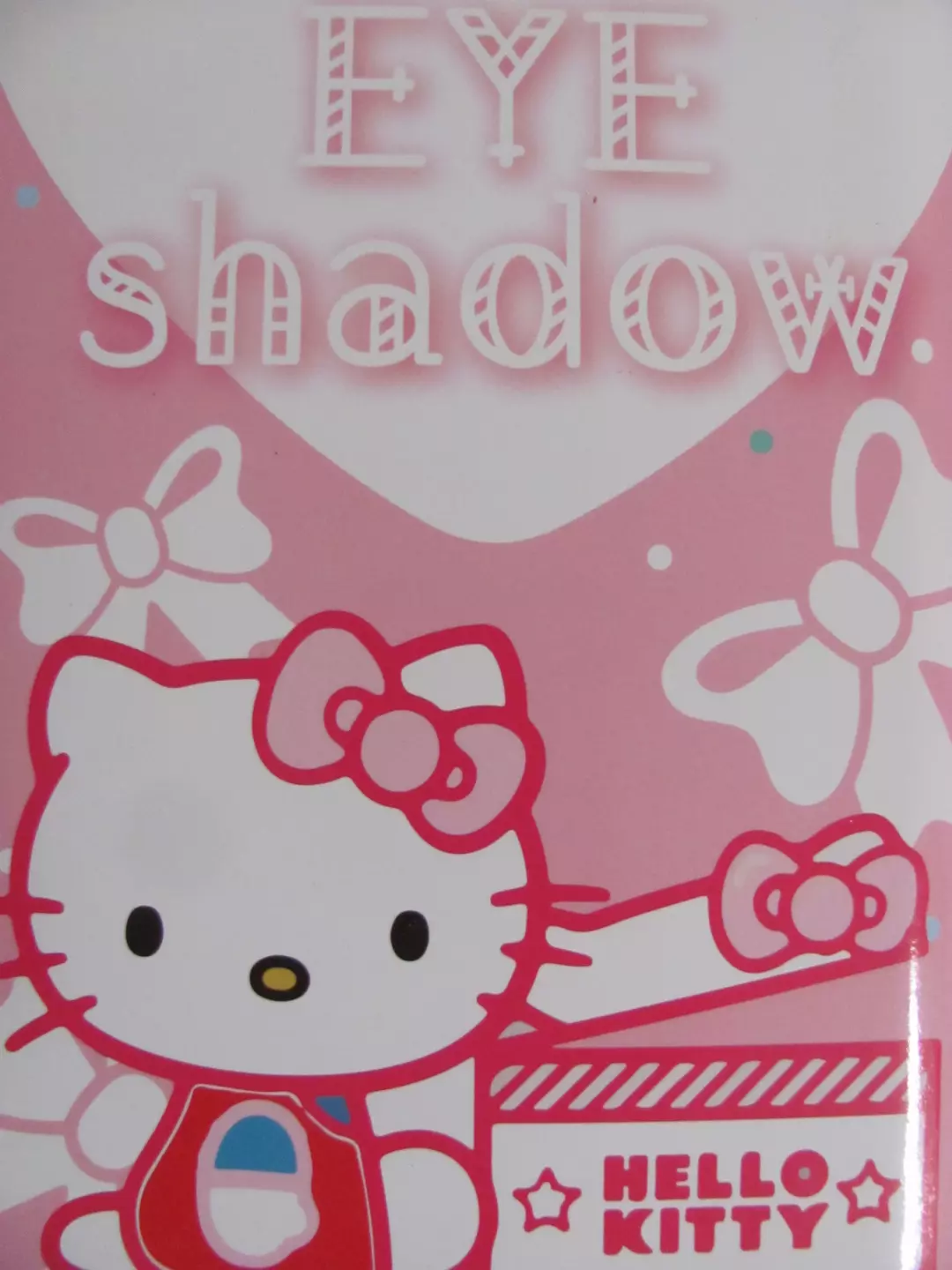 HELLO KITTY BEAUTY PALETTE NWT thumbnail