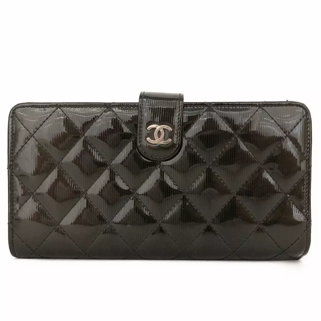 CHANEL Quilted Matelasse CC Logo Patent Leather Long Bifold Wallet thumbnail
