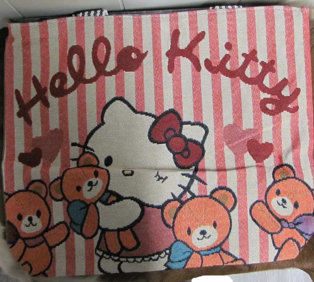 HELLO KITTY CANVAS TOTE NWT thumbnail