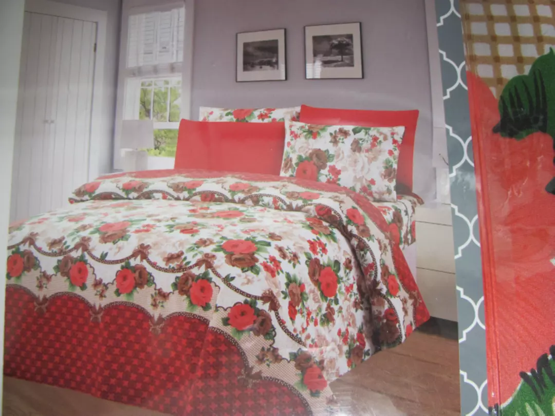 HOTEL BAMBOO COLLECTION CHRISTMAS NIP thumbnail