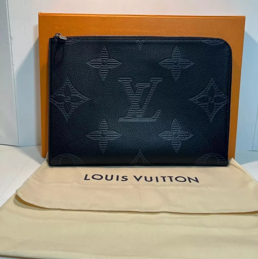 New! Louis Vuitton Shadow Pochette Jour GM thumbnail