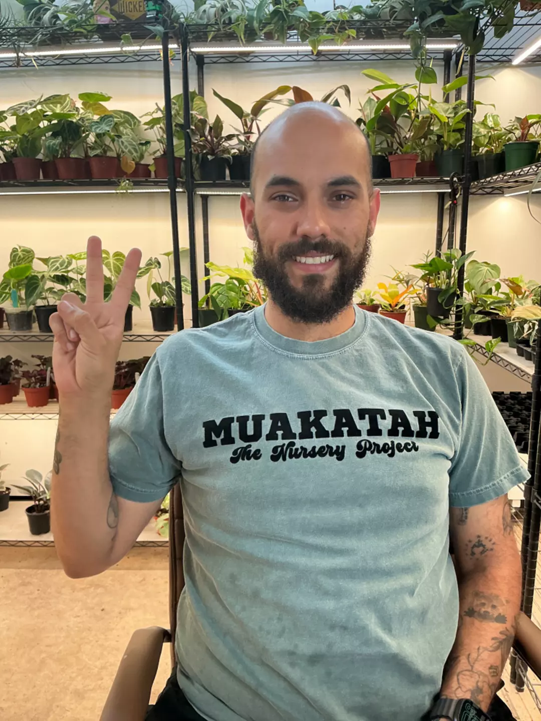 Muakatah Vintage Tee thumbnail