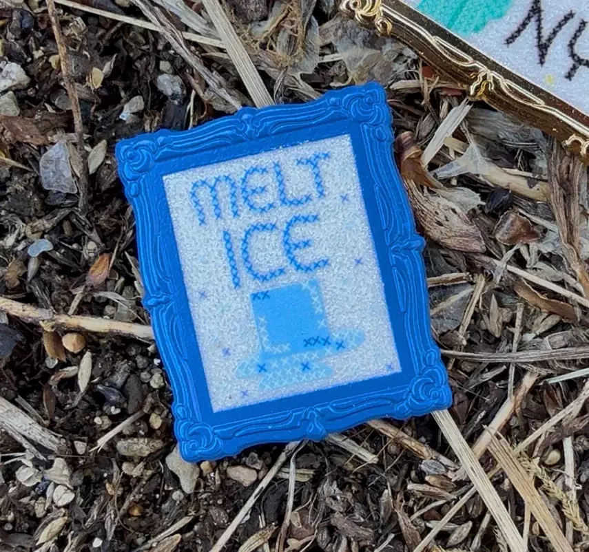 KNICK KNACK- PIN- MELT ICE thumbnail