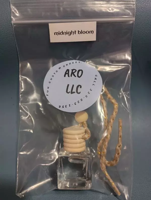 "Midnight Bloom" Hanging Car Diffuser- 8 ml  thumbnail