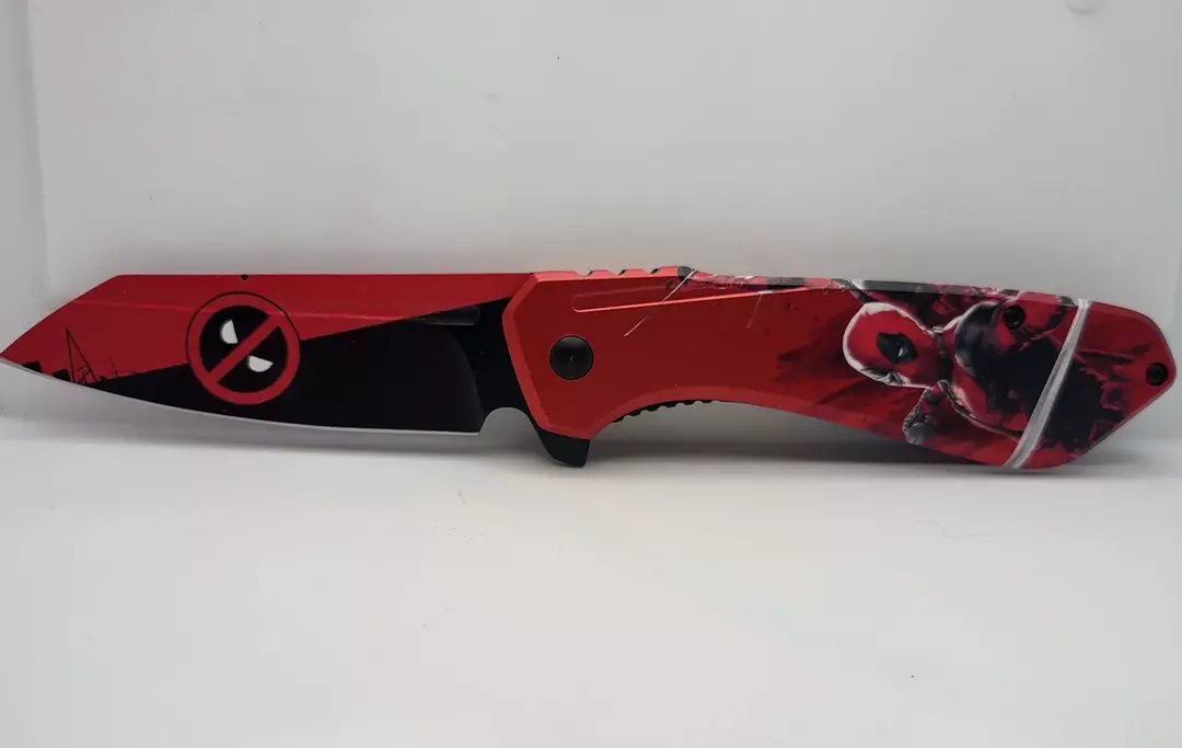 Deadpool Spring Assist Pocket Knife thumbnail