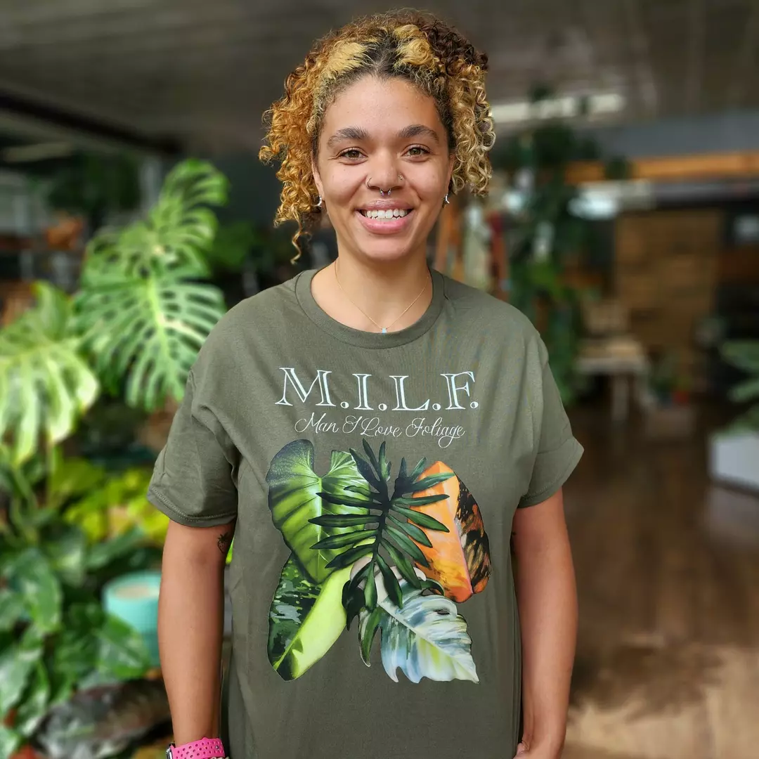 MILF Tshirt thumbnail