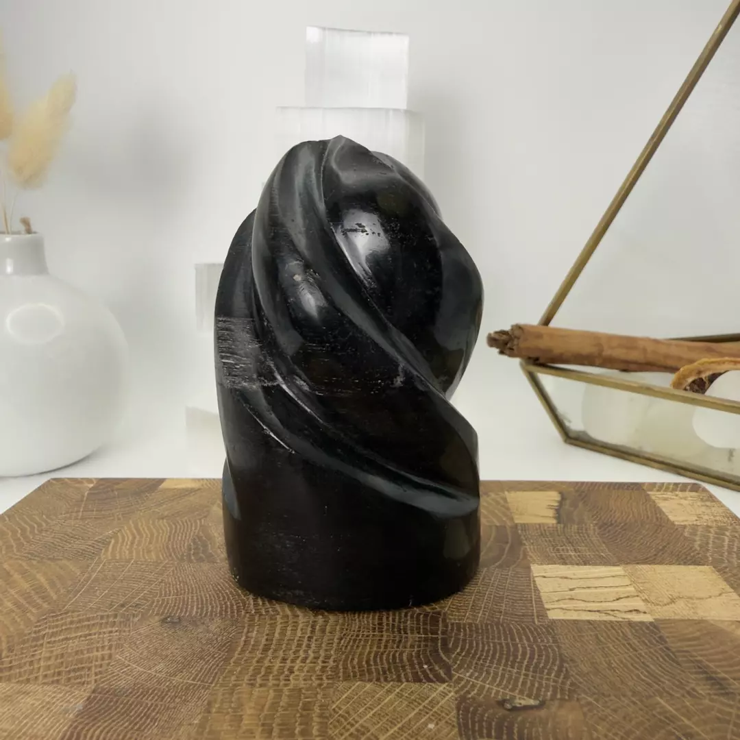 Black petrified wood flame thumbnail