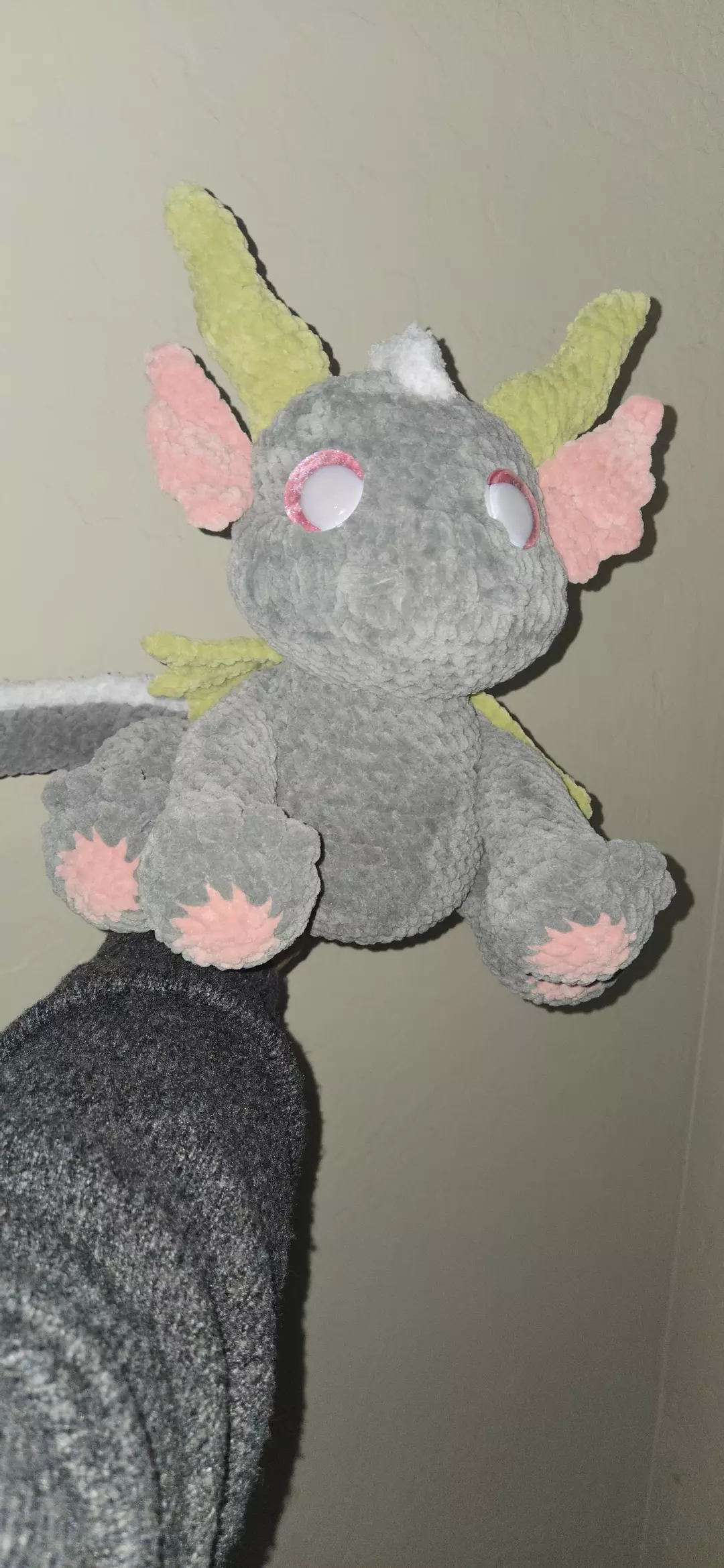 Jumbo Sitting dragon thumbnail