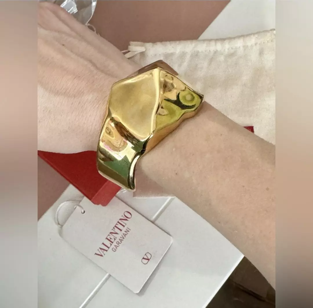 Rare VALENTINO GARAVANI Asymmetrical Cuff Bracelet Gold Tone thumbnail