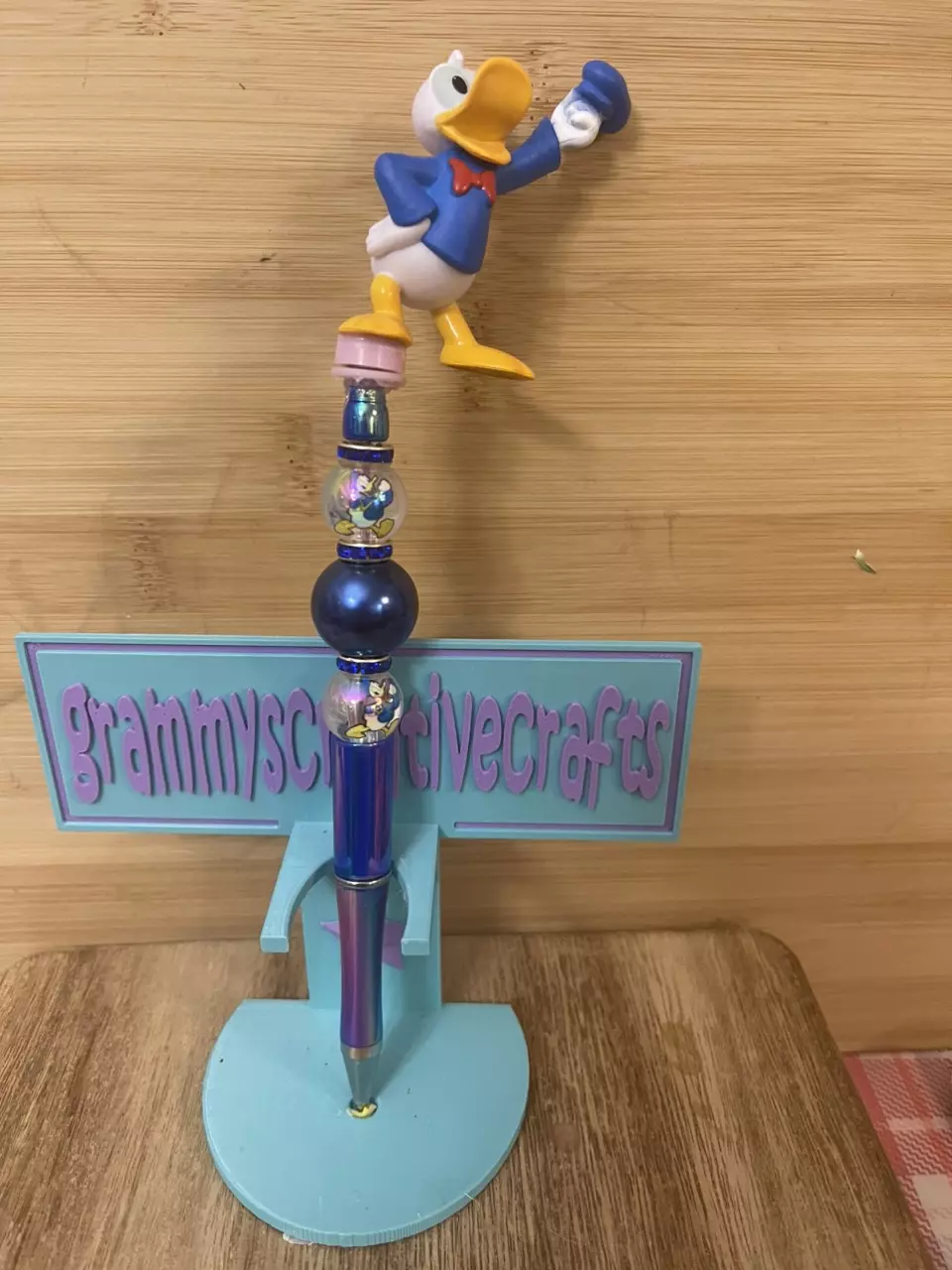 Donald Duck pen. thumbnail