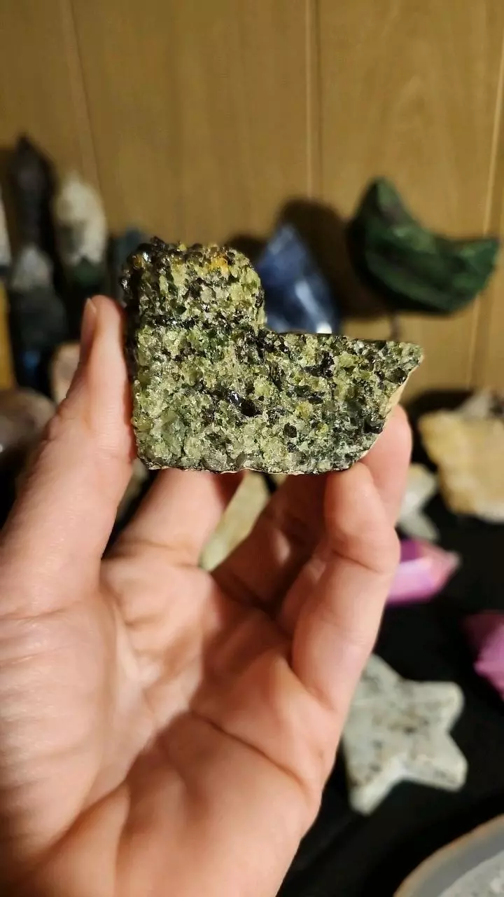 🔮 Raw Peridote Specimen 🔮 thumbnail