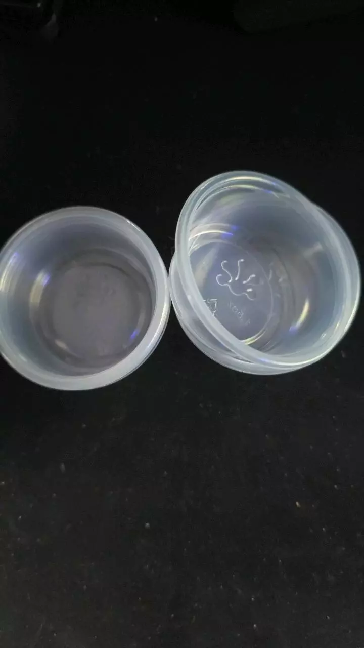 Set of 10 plastic large feeding cups - washable thumbnail