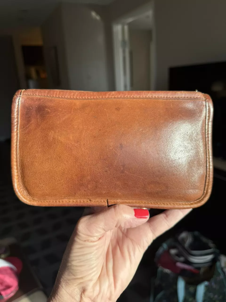 Vintage Coach Chunky Case British Tan heavy patina no hang tag thumbnail