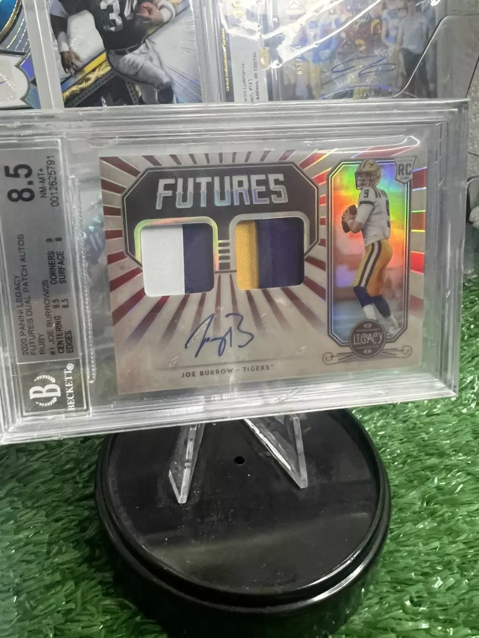 Beckett 8.5 2020 Joe Burrow Dual Patch RPA/25 Ruby Rc thumbnail