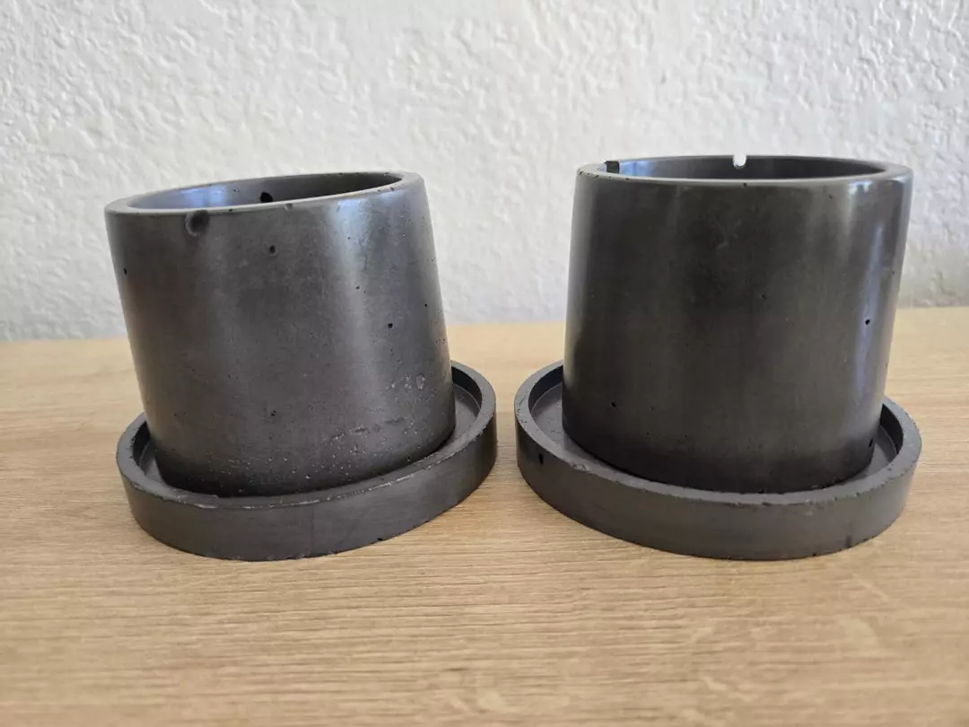 Charcoal concrete 3" planters thumbnail