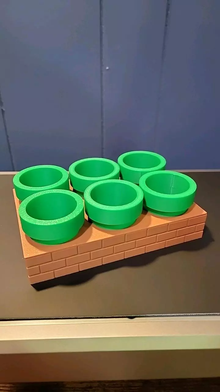 3D: Super Mario Bros Seedling Planter set thumbnail