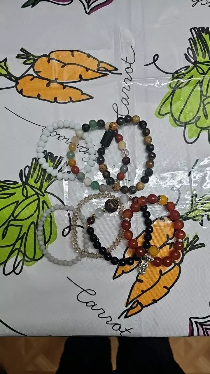 Smyliekylie-7 beaded bracelets thumbnail