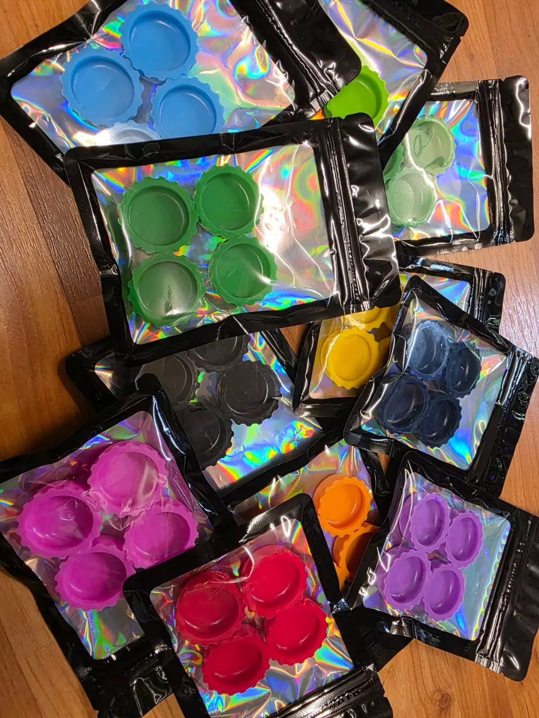 ADD ON 4 pk Silicon gecko feeding dish Assorted Color thumbnail