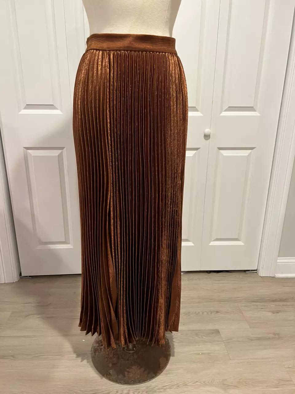 NY & Company Copper Pleated Maxi Skirt Mini Side Split Size L thumbnail