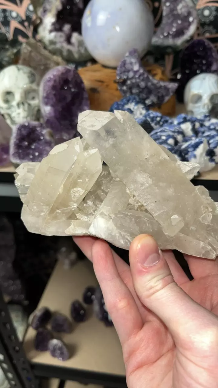 Quartz Cluster thumbnail