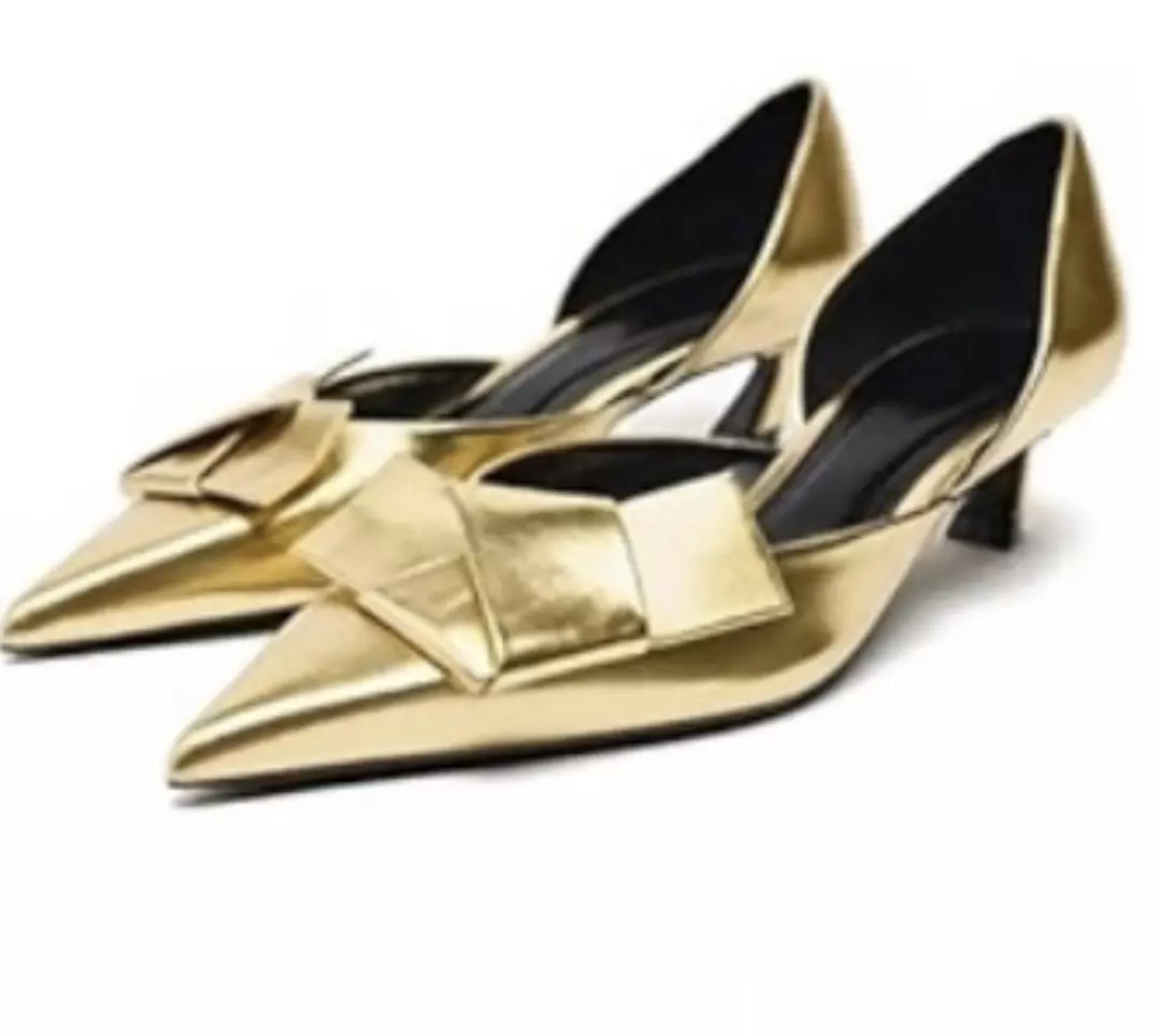 ZARA METALLIC GOLD KITTEN HEEL PUMPS EMBELLISHED OVERSIZED BOW Sz 37 (6) thumbnail